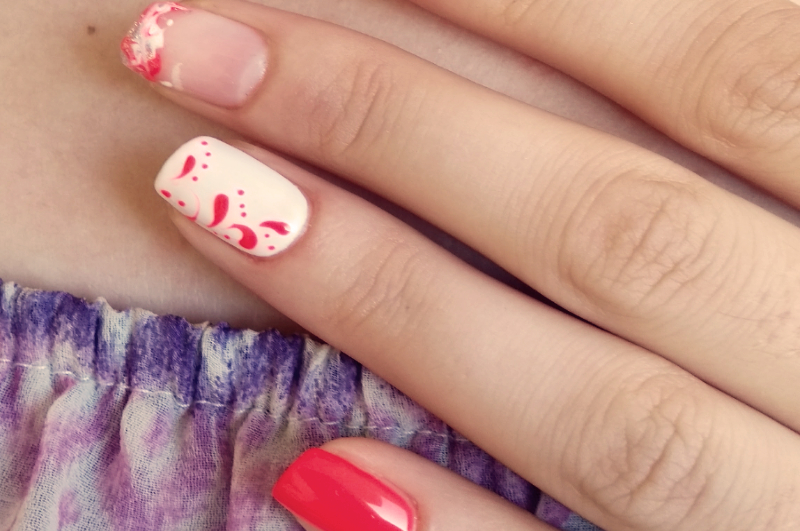 NEGA IN POSLIKAVA NOHTOV